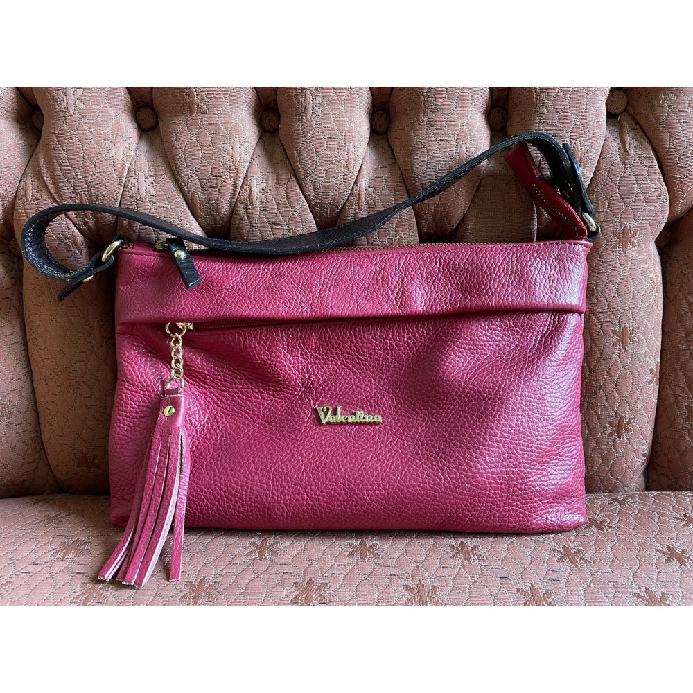 Valentina fuchsia pebbled leather black shoulder strap purse bag s14